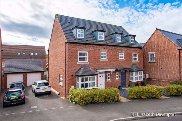 Stratford Upon Avon House For Sale